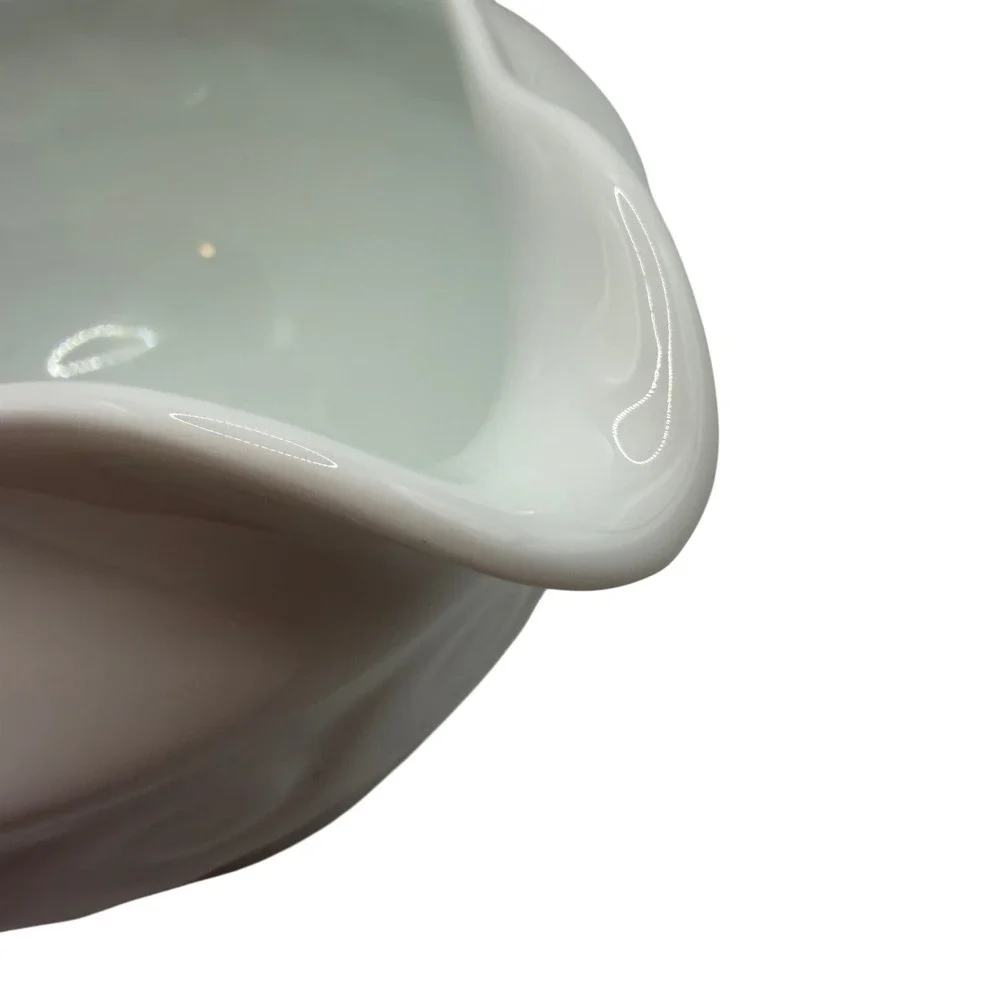 Bernardaud Limoges Louvre Blanc Gravy Boat White Porcelain‎ Pitcher France